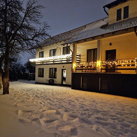 Casa 7 Sate Apartament Сэчеле Экстерьер фото